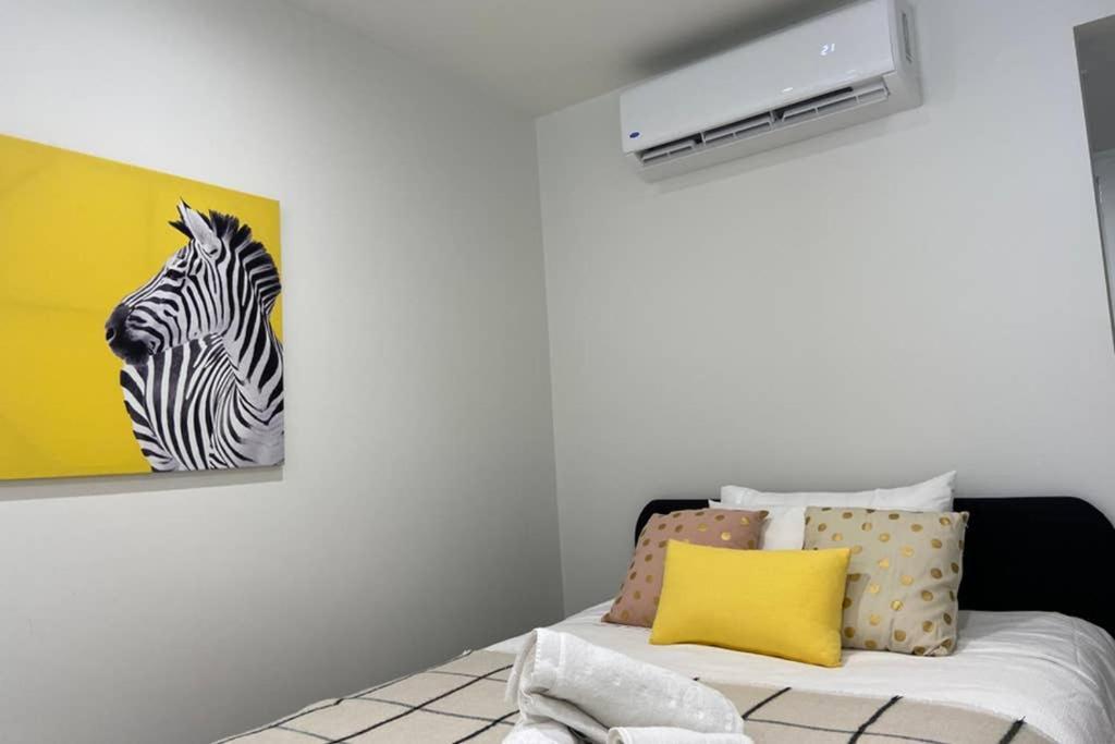 10A Brunswick Living Studio Close To Apt And Cbd Free Wifi Tram At Doorstep Melbourne Ngoại thất bức ảnh