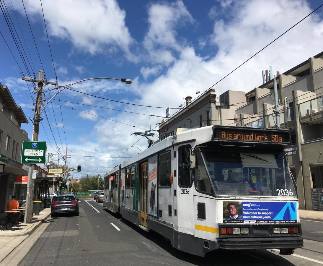 10A Brunswick Living Studio Close To Apt And Cbd Free Wifi Tram At Doorstep Melbourne Ngoại thất bức ảnh